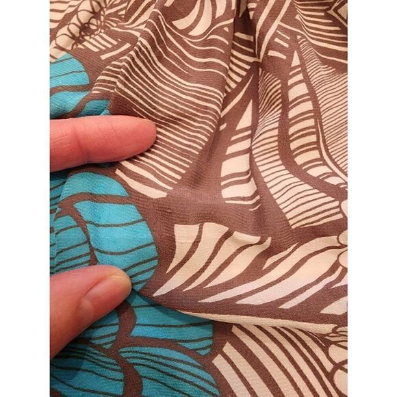 Trina Turk 100%silk halter style floral dress size 2 - Picture 10 of 13